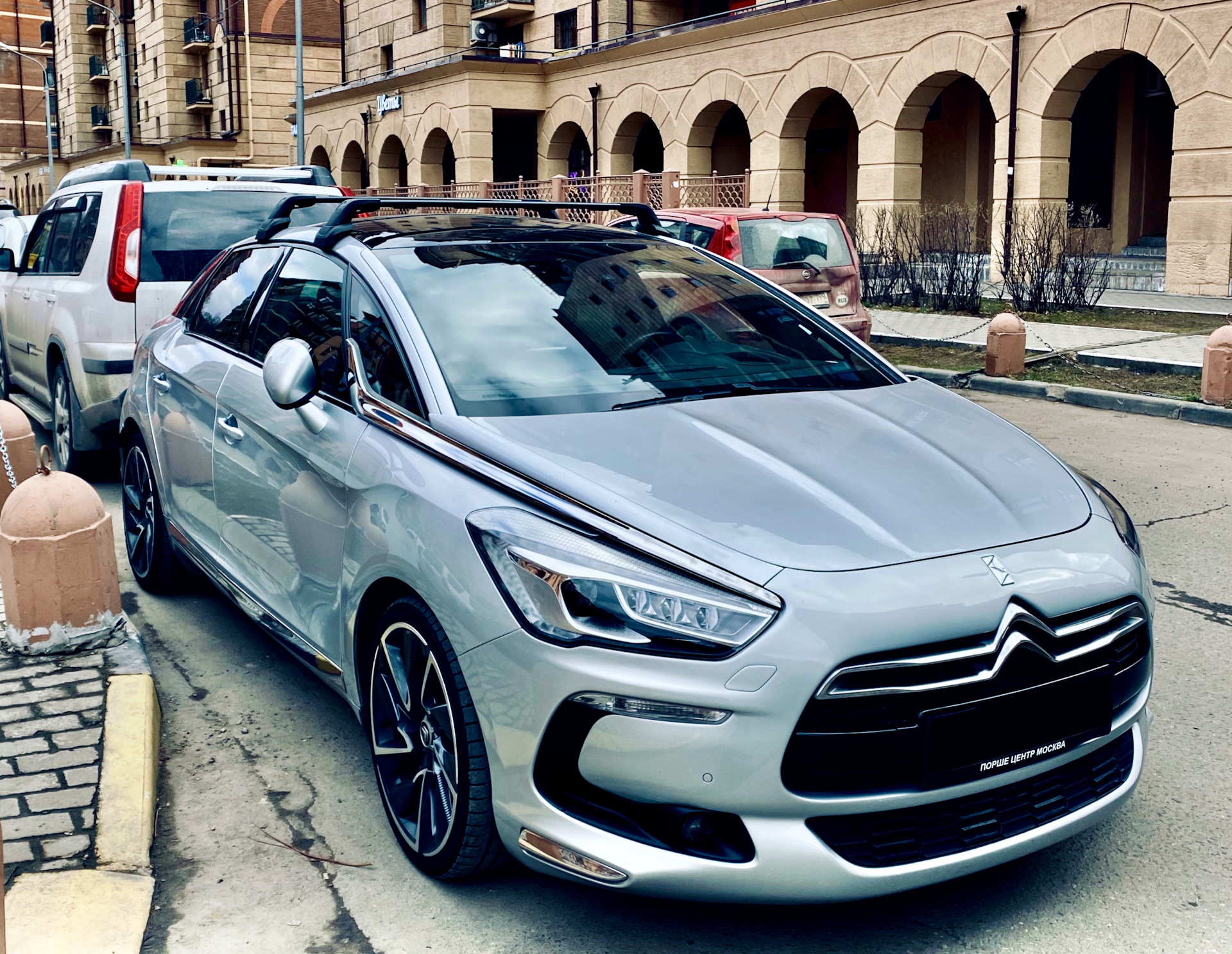 Ситроен 2019. Citroen ds5 2022. Citroen ds5 2021. Ситроен ds5 2019. Citroen ds5 2020.