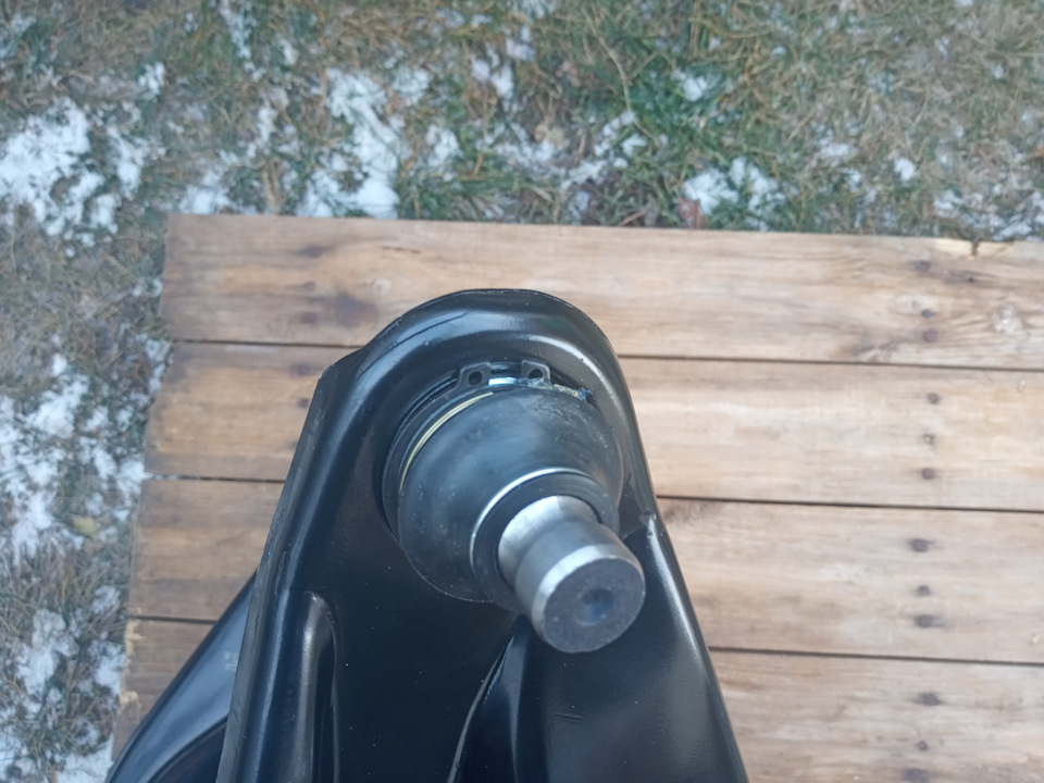 Замена рычагов и стоек стабилизатора — LADA Ларгус, 1,6 л., 2013 года ...