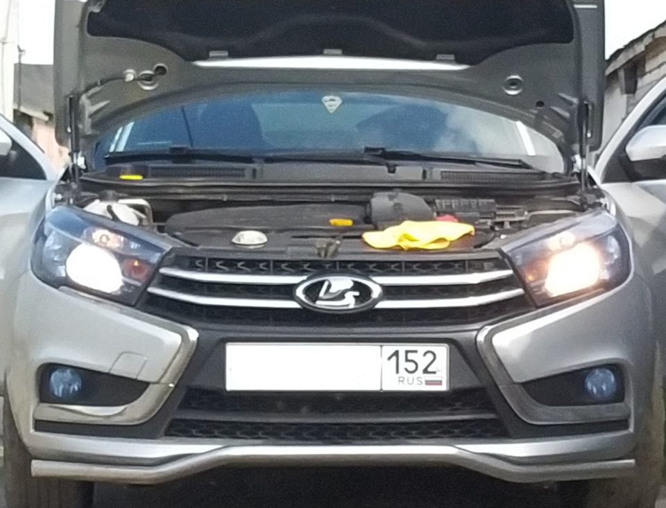 Лампы в ближний свет — Lada Vesta (1G), 1,6 л, 2020 года | расходники ...