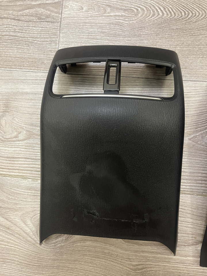 Задняя рамка подлокотника Mazda 6 GJ 2015-2018гг на Mazda 6 (3G) GJ. Б ...