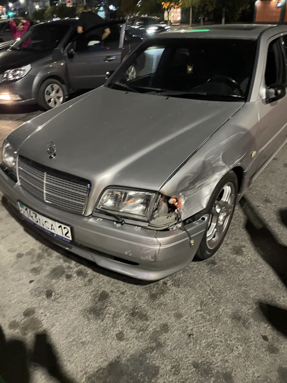 Первое ДТП за 5 лет — Mercedes-Benz C-class (W202), 3,2 л, 1993 года | ДТП  | DRIVE2