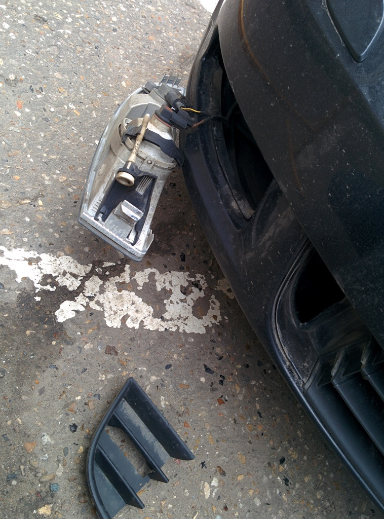 Белый свет в туманки и попытка сделать белый свет в ходовых огнях ...