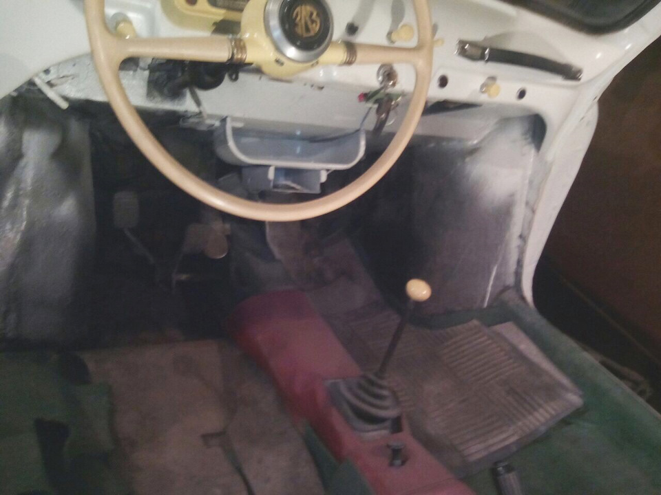 Ковролин на пол — ЗАЗ 965, 1,1 л, 1968 года | своими руками | DRIVE2