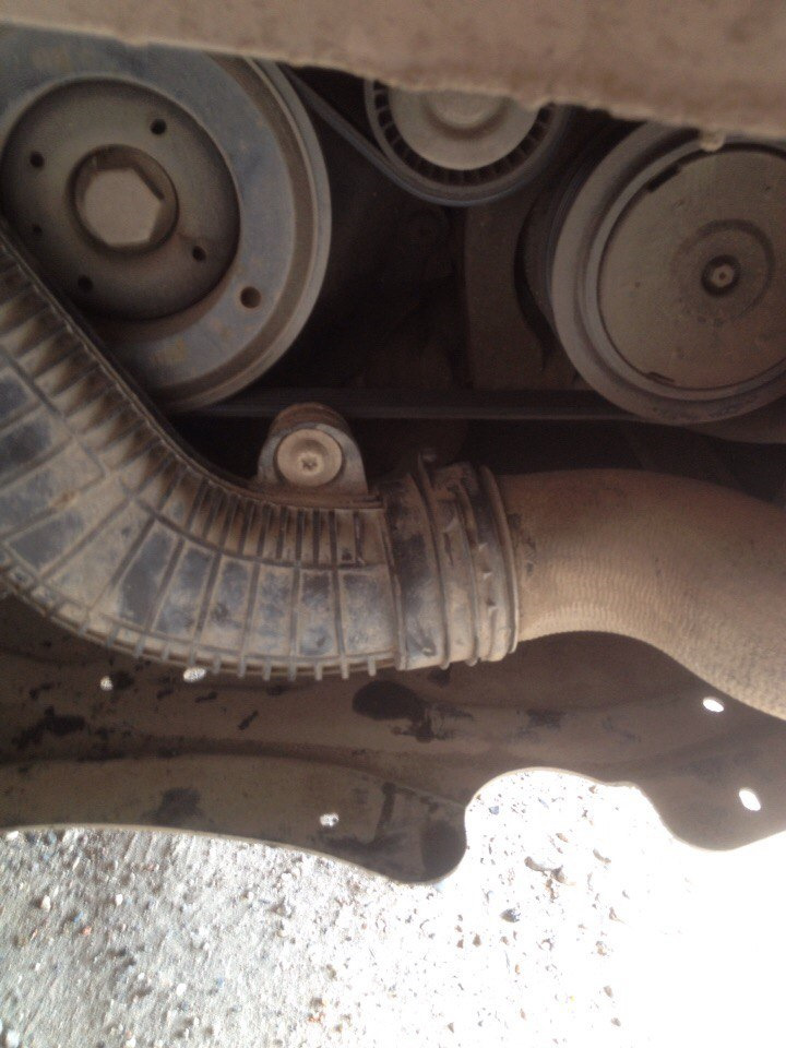 Смотрим растяжение цепи ГРМ — Volkswagen Passat B6, 1,8 л, 2008 года ...