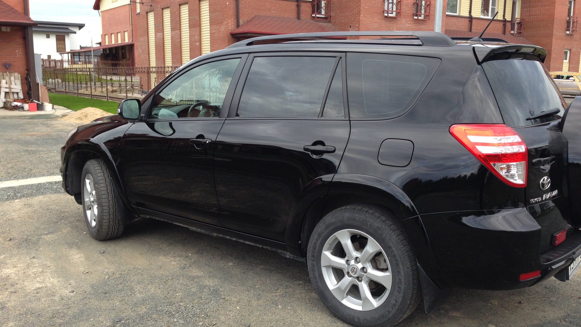 Rav4 long. Toyota rav4 long 2.4. Тойота рав 4 Лонг. Тойота рав 4 Лонг 2010 года. Тойота рав 4 Лонг 2.4 2009.