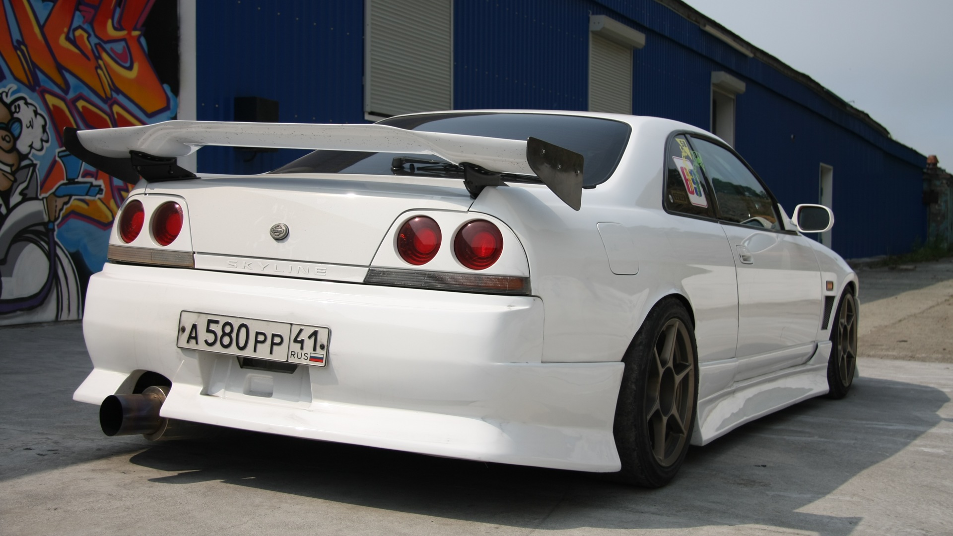 Nissan Skyline r33