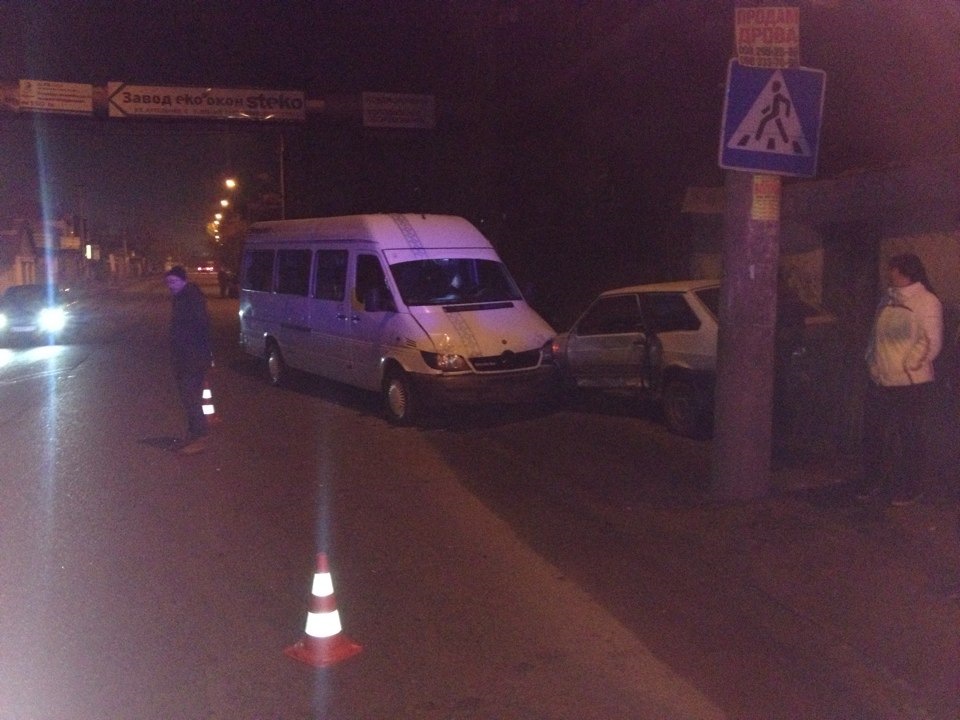 16 около 16 примерно