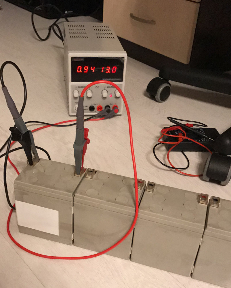 Блок бесперебойного питания 12в. Блок бесперебойного питания для пк (ups tower). Почему не работает бесперебойник. Powercom bnt-600a. Схема бесперебойного источника питания ups.