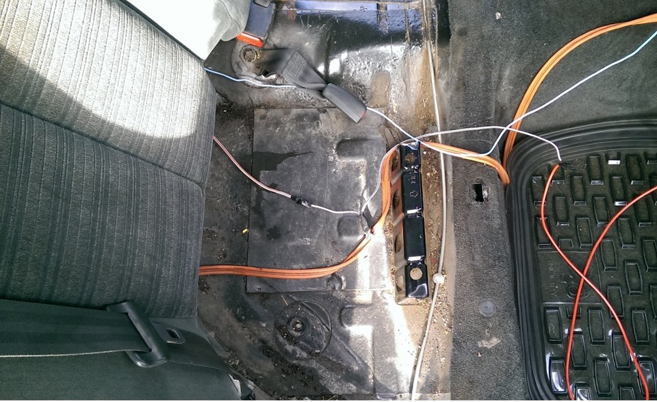 Переделал колхозное питание сабвуфера — Toyota Mark II (90), 2,5 л ...