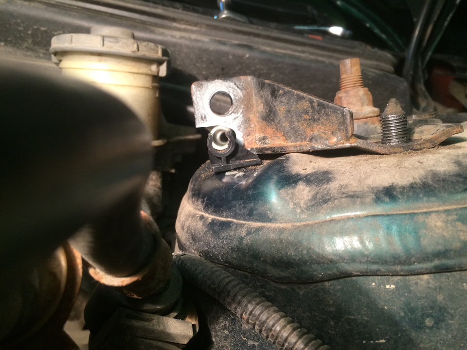 Замена трубки кондиционера. — Honda Civic Coupe (7G), 2 л, 2001 года ...
