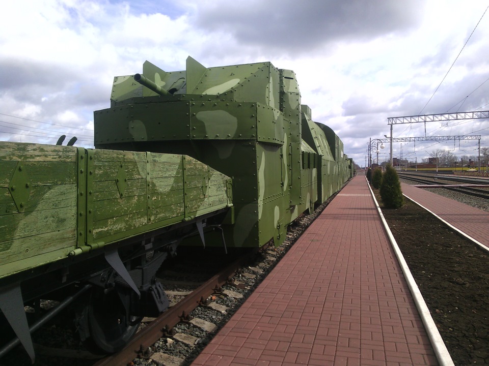 мирный бронепоезд