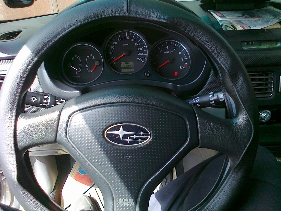 Кожаная оплетка руля. — Subaru Forester (SG), 2 л, 2007 года | стайлинг ...