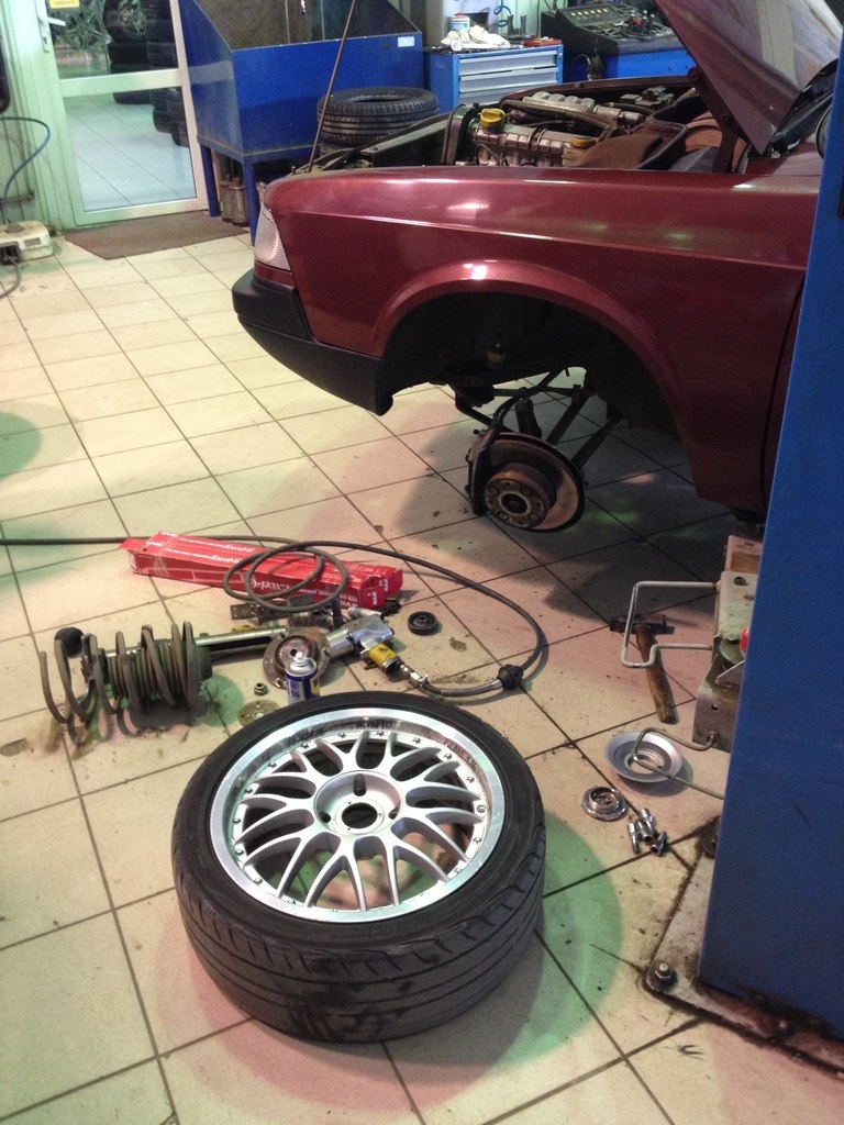 Установка амортизаторов KYB excel-g — Москвич Святогор, 2 л, 1999 года ...