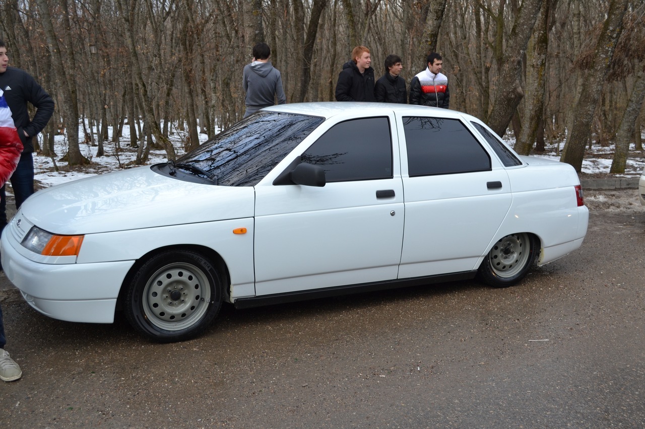 Сходка посаженных тачек в Пятигорске. — Сообщество «DRIVE2 LowCars» на  DRIVE2