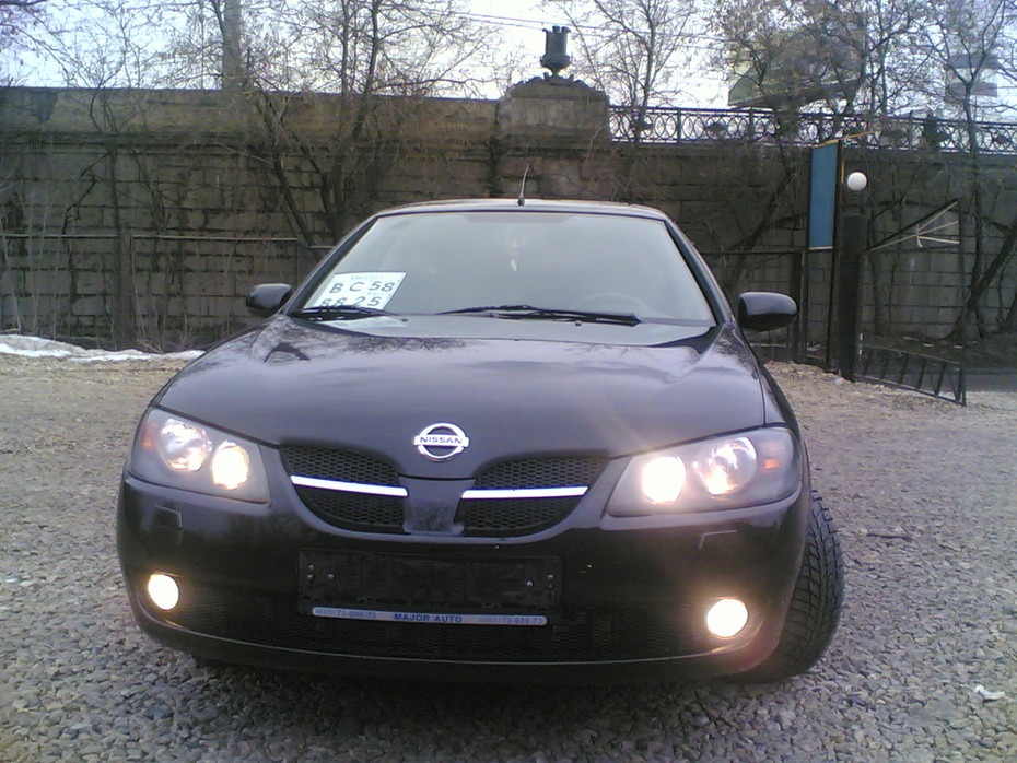 Nissan Almera n16 2005