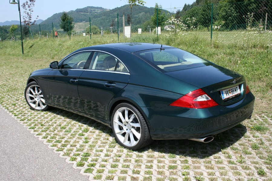 Mercedes Benz CLS Р·РµР»РµРЅС‹Р№