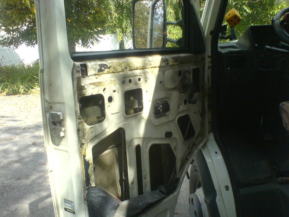Стеклоподъемник — Iveco Daily (2G), 2,8 л, 1997 года | другое | DRIVE2