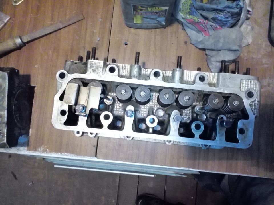 6083bdcs 960 Как крепится клапан на гбц