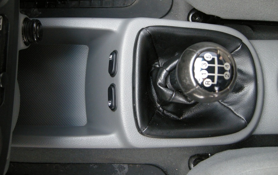 Электро-стеклоподъемники и шумка передних дверей — Chevrolet Aveo Sedan ...