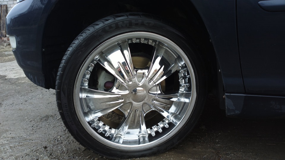 Продажа хромированных дисков с резиной 45тыс. руб. — DRIVE2