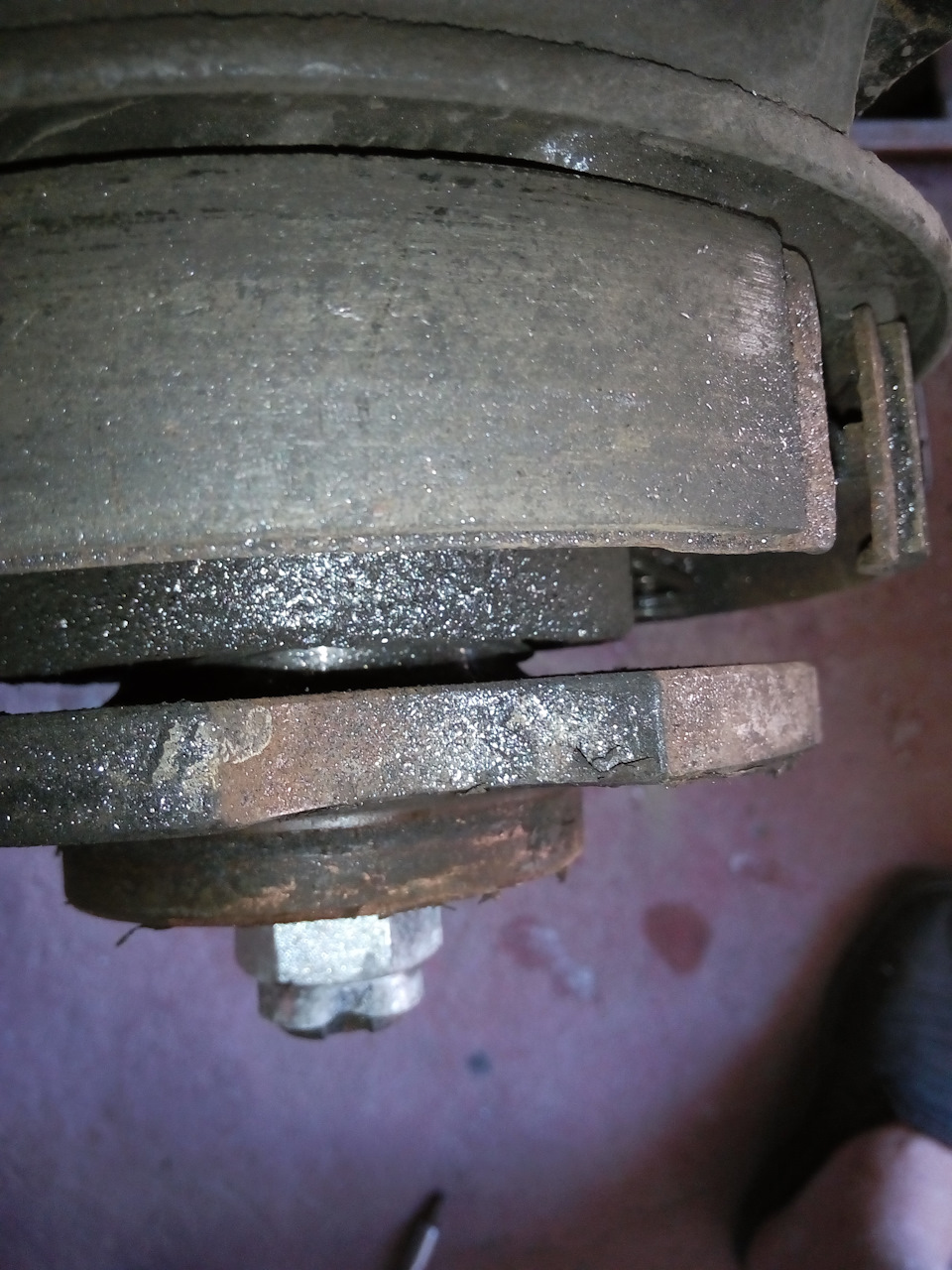 1 — SsangYong Rodius