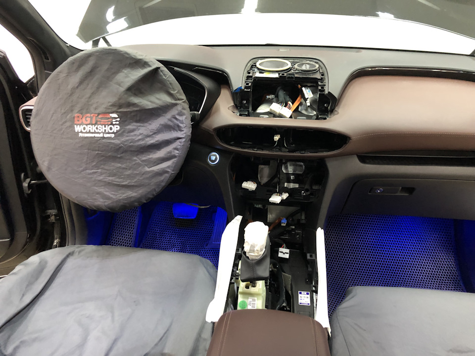 Фото в бортжурнале Hyundai Santa Fe (4G)