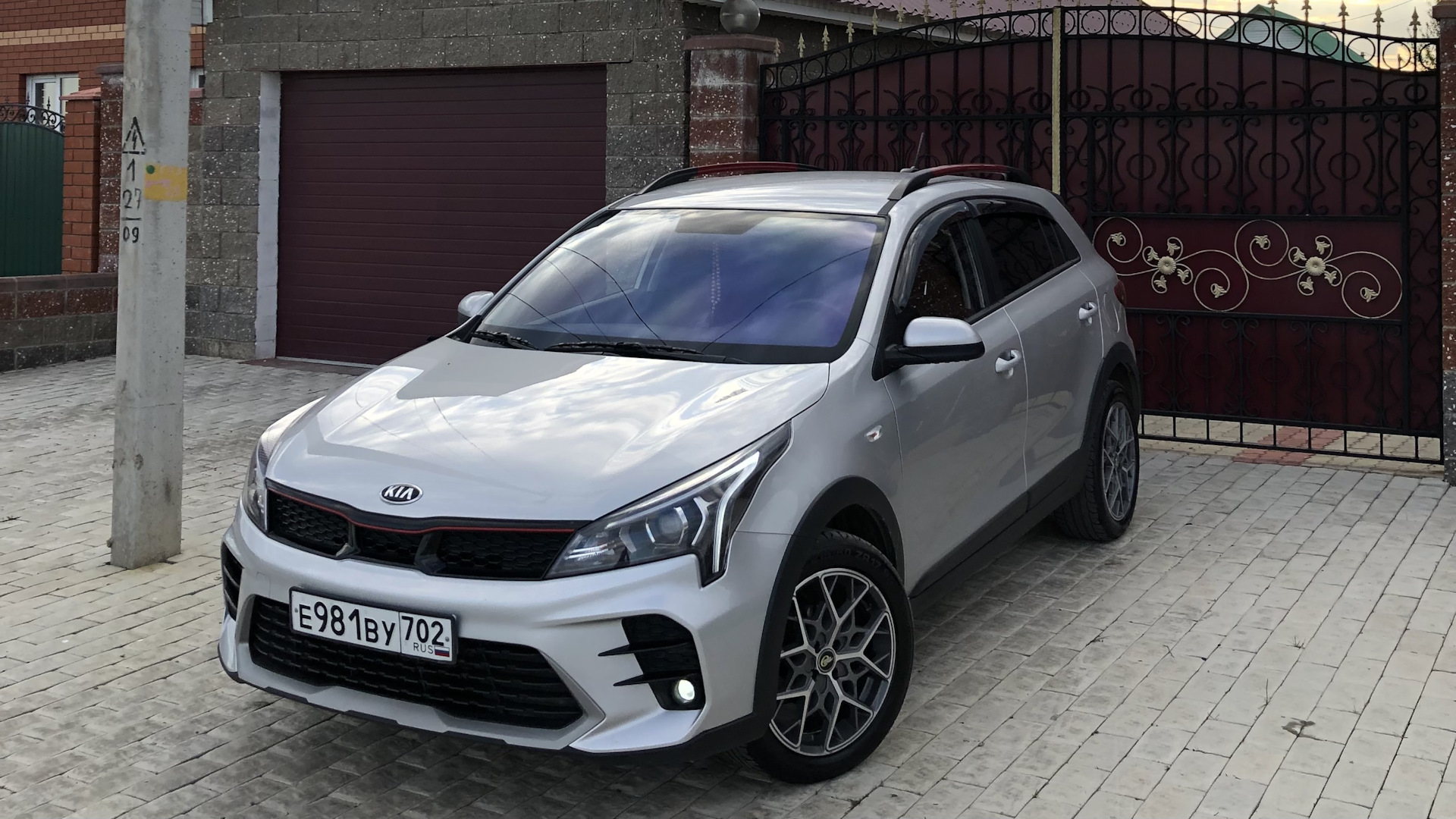 Kia Cross gt