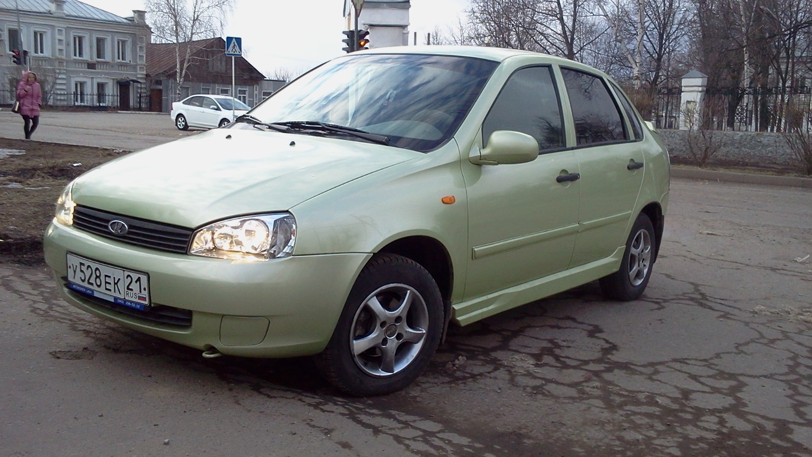 Lada Калина седан 1.6 бензиновый 2006 | цвет АСПАРАГУС на DRIVE2