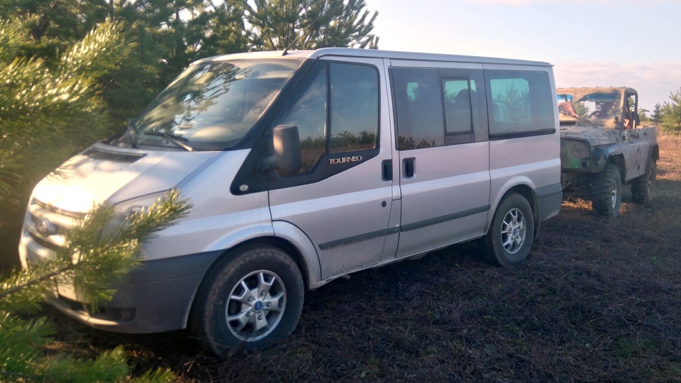 Ford Transit Як