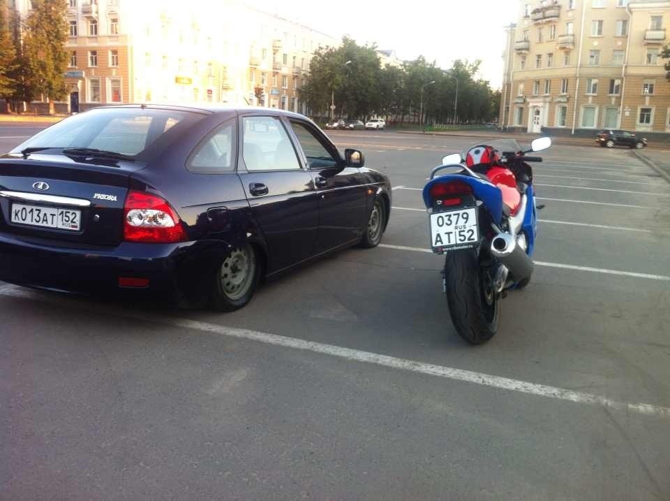 С мотоциклом — Lada Приора хэтчбек, 1,6 л, 2012 года | стайлинг | DRIVE2