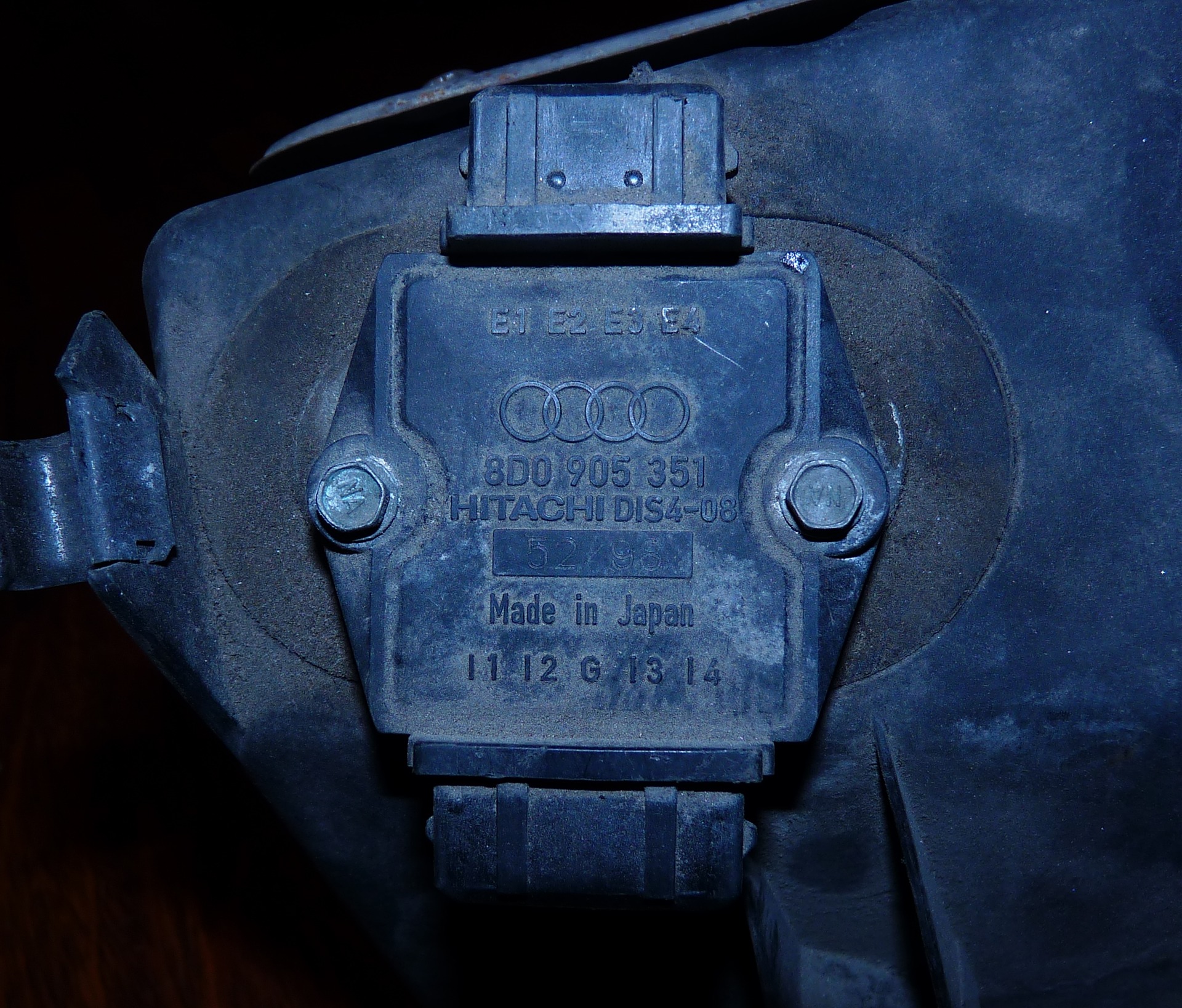 Фото в бортжурнале Audi A4 Avant (B5). Запчасти на фото: 1201814