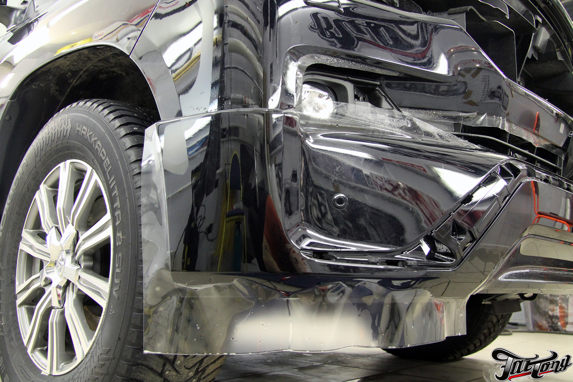 Toyota LandCruiser 200. Антигравийная защита кузова полиуретаном Suntek ...