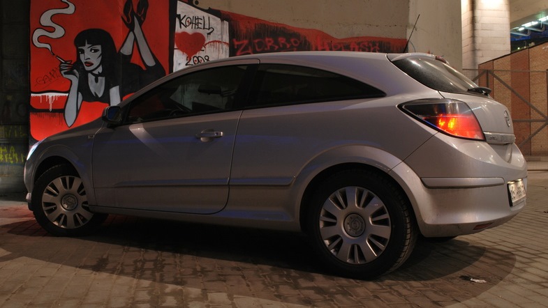 Opel Astra H GTC 1.6 бензиновый 2007 | 