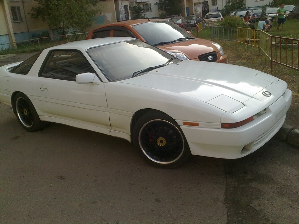 Toyota Supra ga70