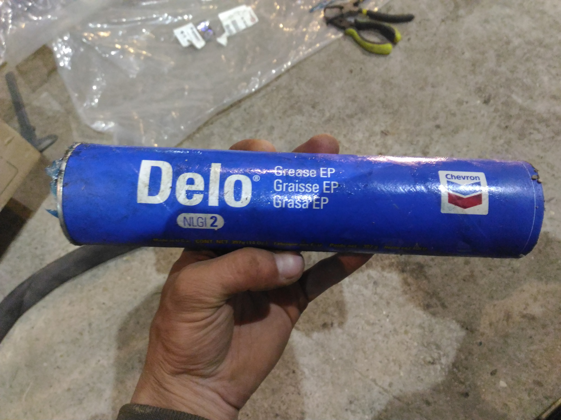 Chevron delo grease