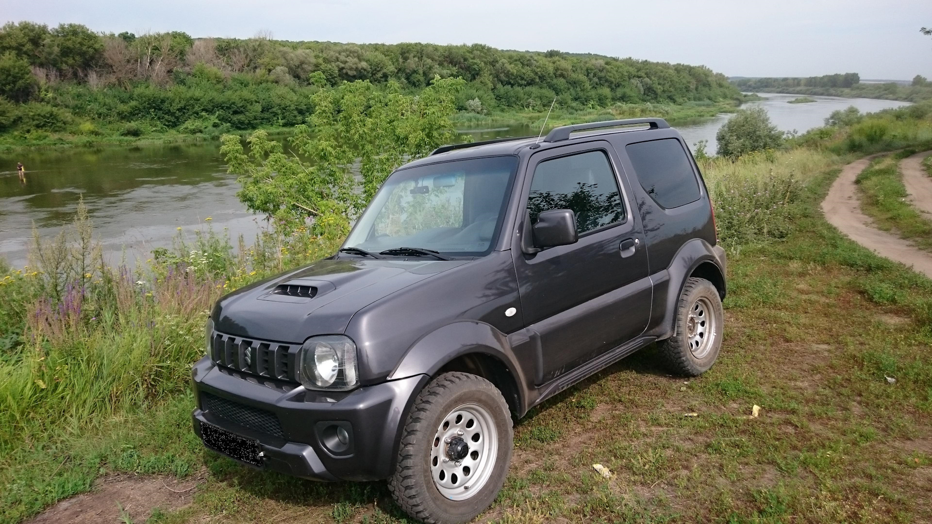 Suzuki Jimny 1 3