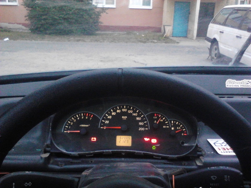 Приборная панель от Калины. Инстал) — Lada 21088, 1,5 л, 1995 года ...