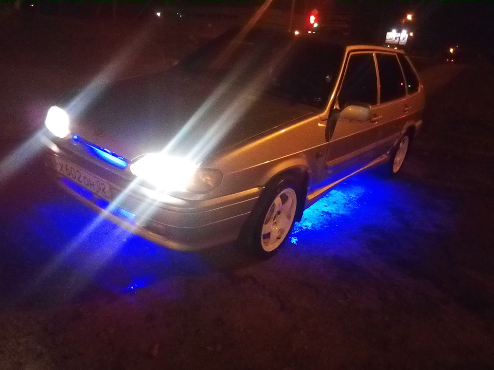 видео обзор 7 ряда и панели приборов ферум gf-825 — Lada 2114, 1,6 л ...