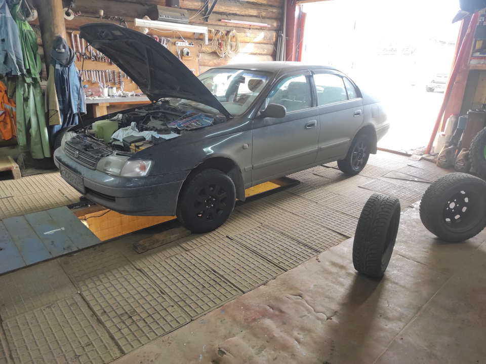 Фото в бортжурнале Toyota Carina E