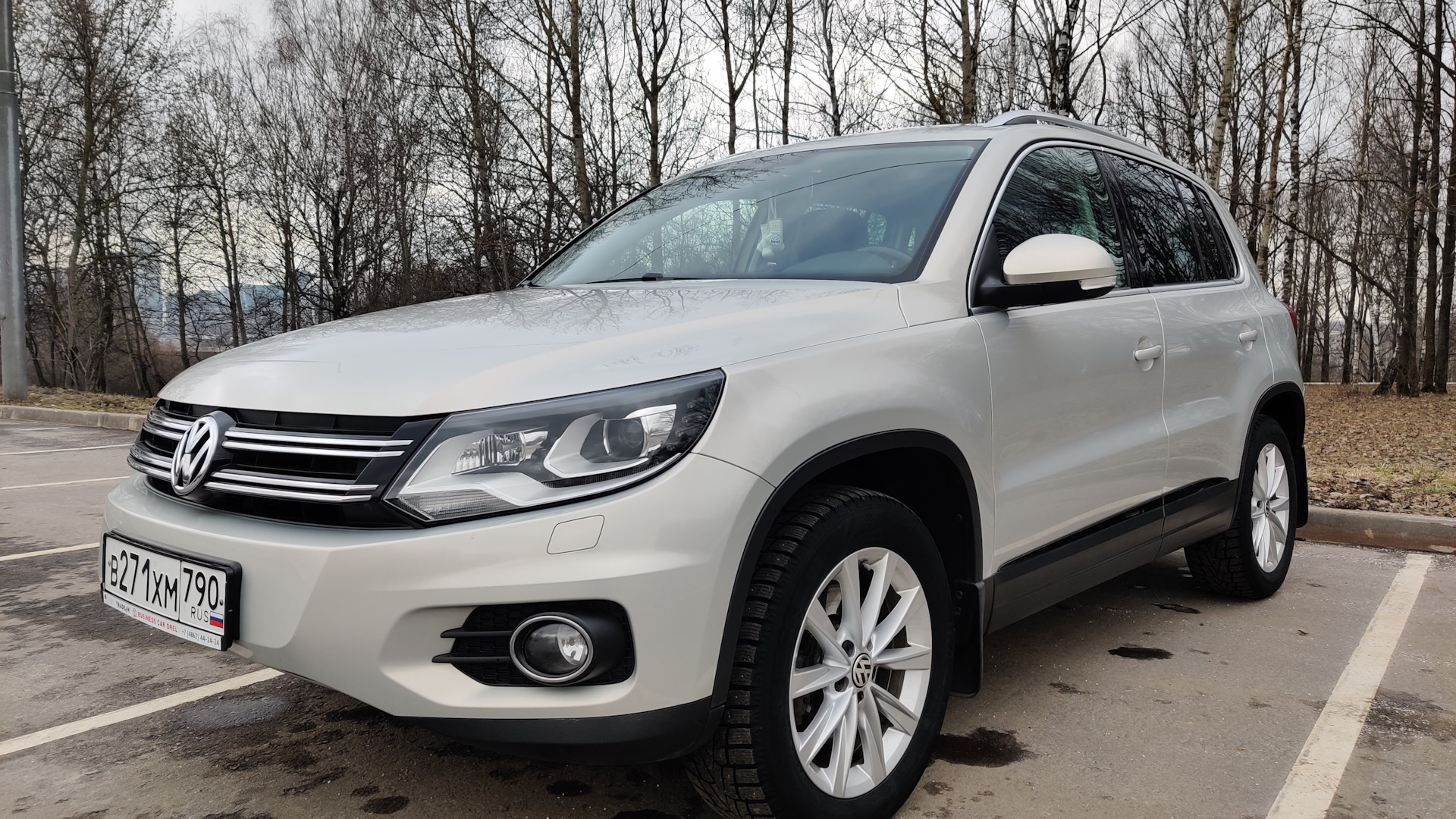 Volkswagen Tiguan (1G) 2.0 бензиновый 2014 | Бодрый дедушка на DRIVE2