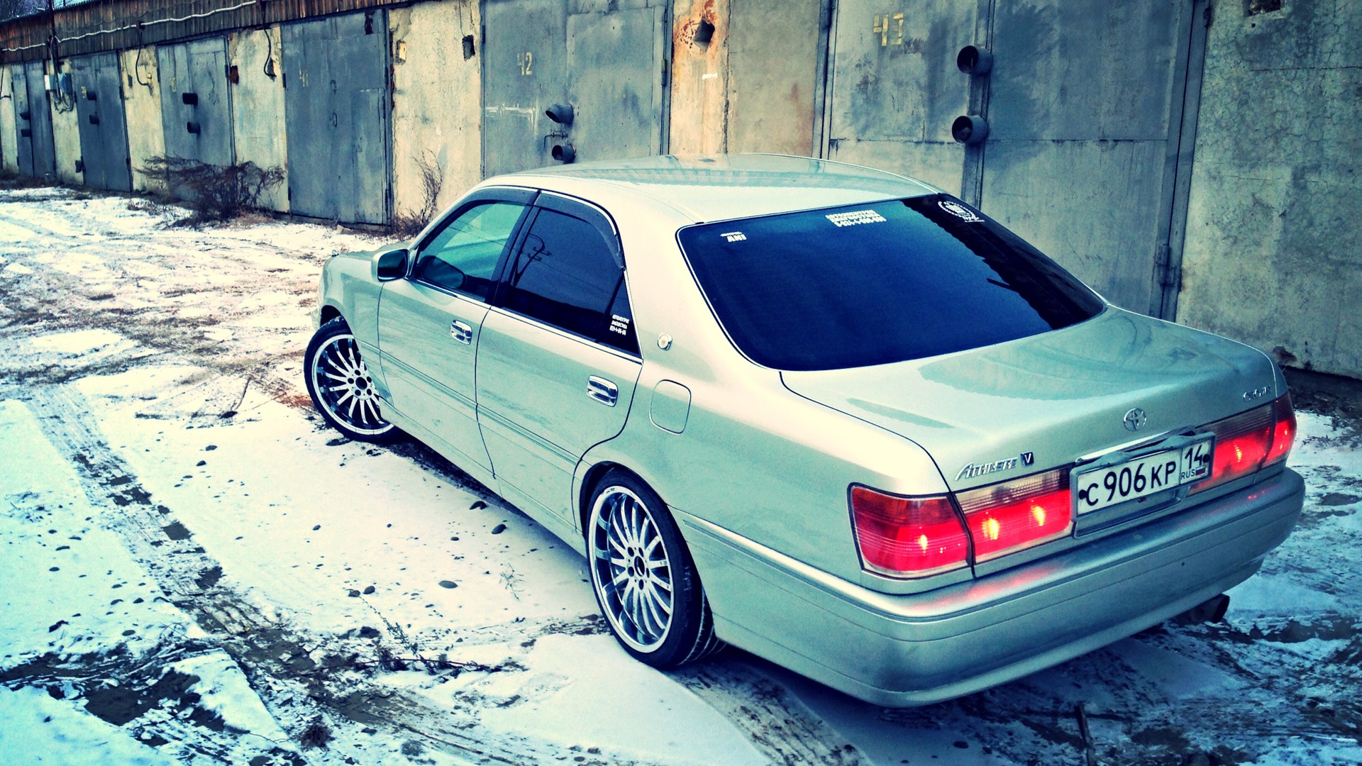 Toyota Crown s170 athlete арт