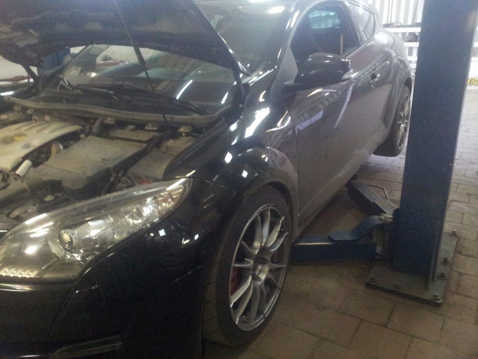 Последние приготовления к сезону RHHCC — Renault Megane Sport RS, 2 л ...