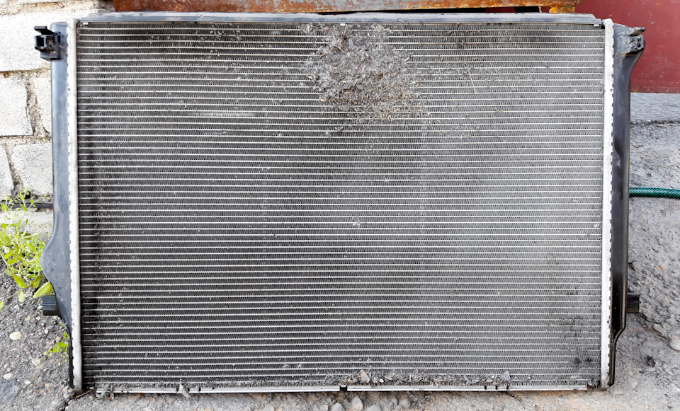 Радиатор ОЖ — SEAT Leon FR (Mk3)