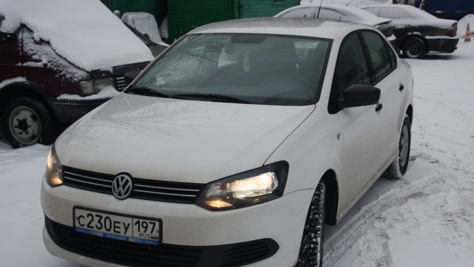 Volkswagen Polo Sedan Белый Тренд | DRIVE2