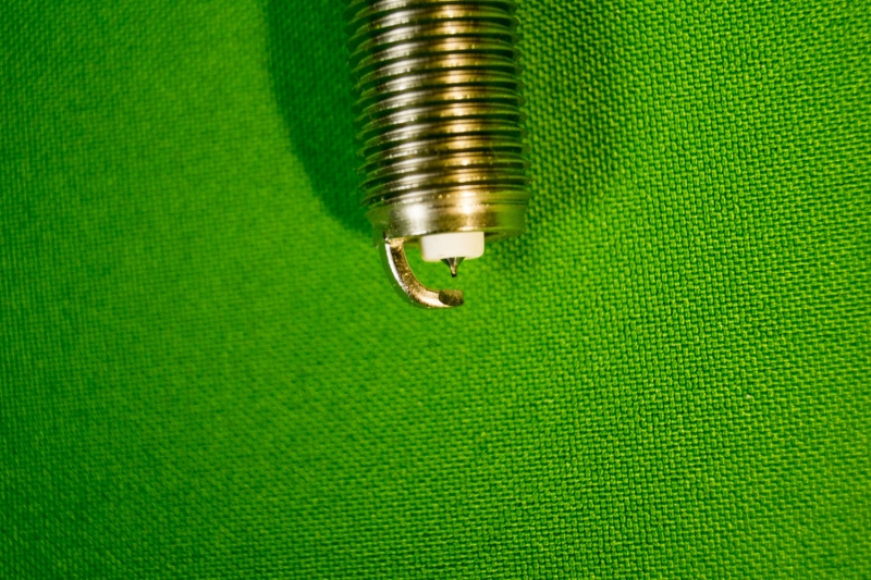 Видео обзор на иридиевые свечи свечи зажигания DENSO Iridium Power ...