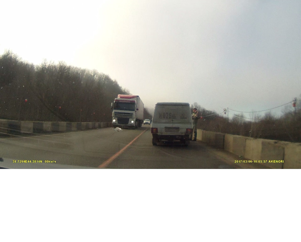 Аккумулятор сел… — Mitsubishi Lancer IX, 1,5 л, 2007 года | помощь на ...