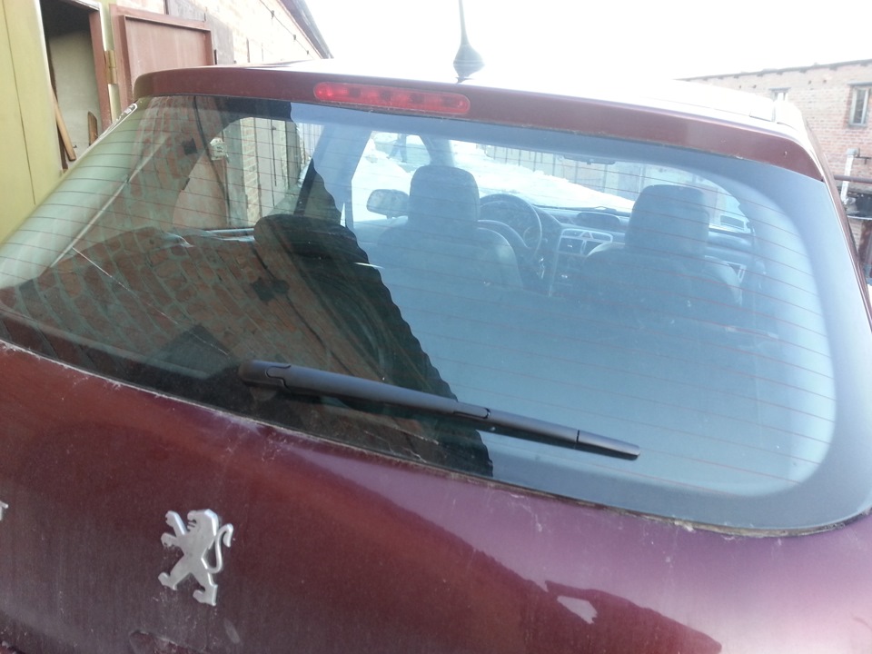 Подкрылок и задний дворник — Peugeot 307, 1,6 л, 2003 года | своими ...
