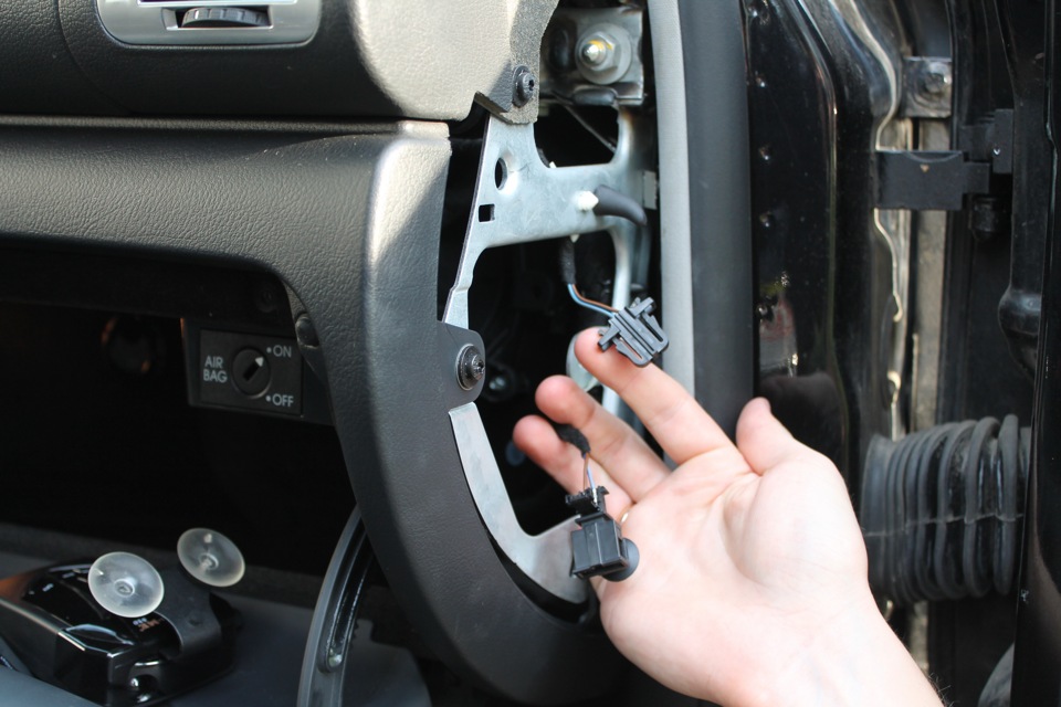 Дубль 2. Подключение радар-детектора от габаритов — Skoda Superb Mk1, 1 ...