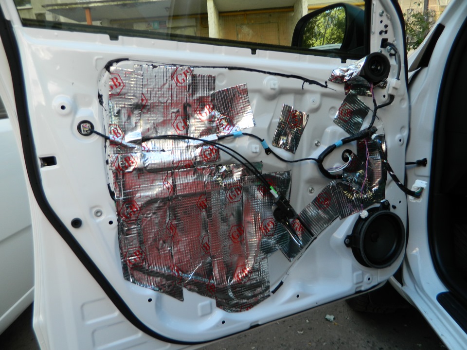 Шумка parti2 — Toyota RAV4 (III), 2 л, 2012 года | автозвук | DRIVE2