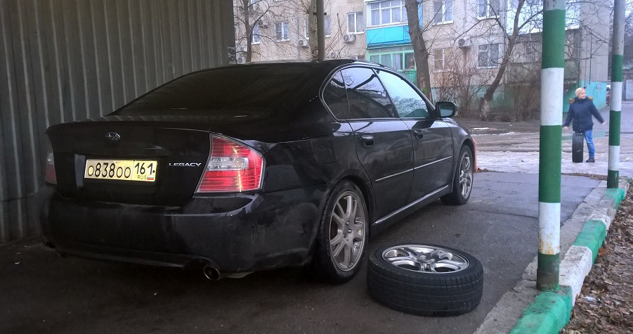 Фото в бортжурнале Subaru Legacy (BL/BP)